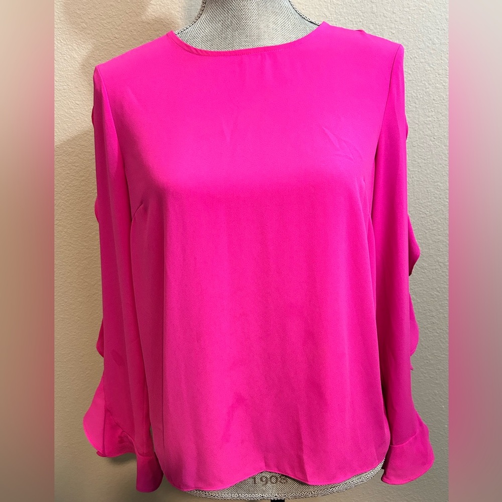 CeCe Frill Long Sleeve Hot Pink Womens Top size XS Back Button